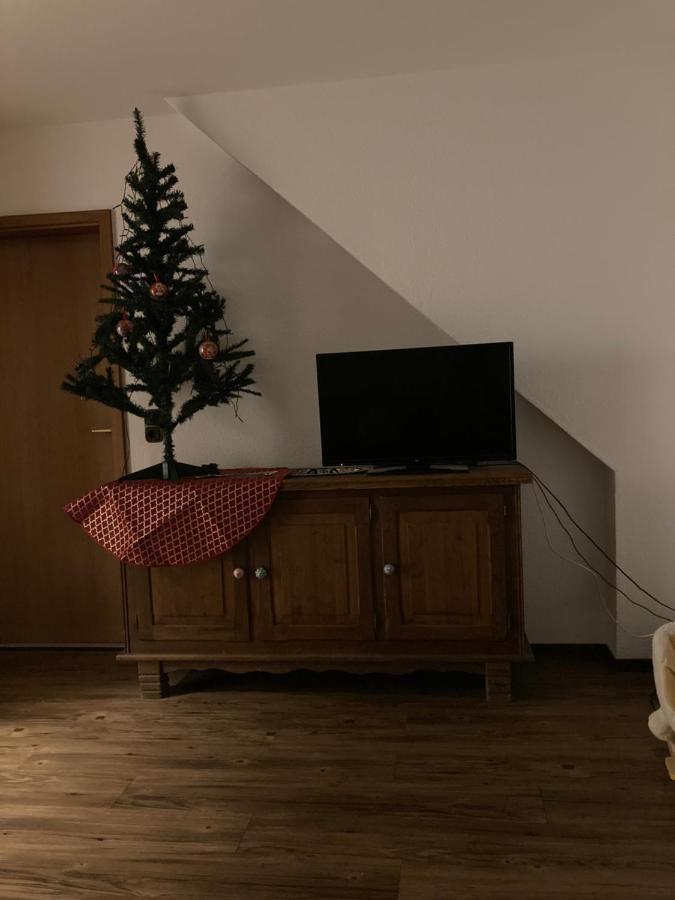 Schoenewohnung Mit Eigenem Gsrten Und Eingang Швентиненталь Экстерьер фото